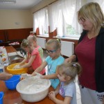 Powiększ zdjęcie Warsztaty kulinarno - plastyczne w Brzuścach